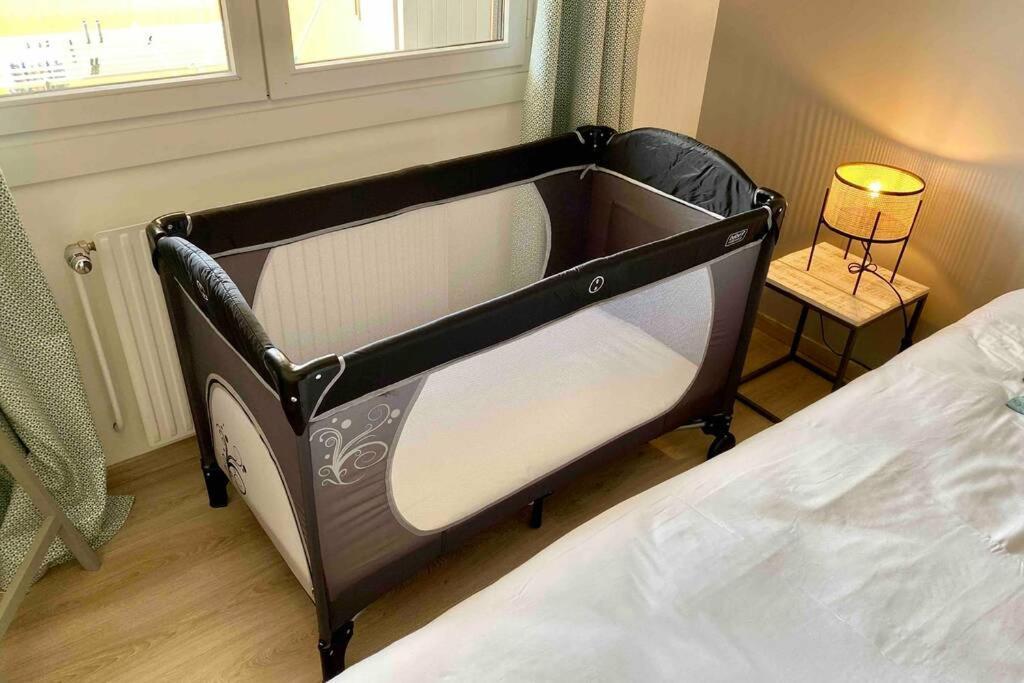 アヌシーLe Continental Beau T2 Plein Centre + Parkingアパートメント エクステリア 写真